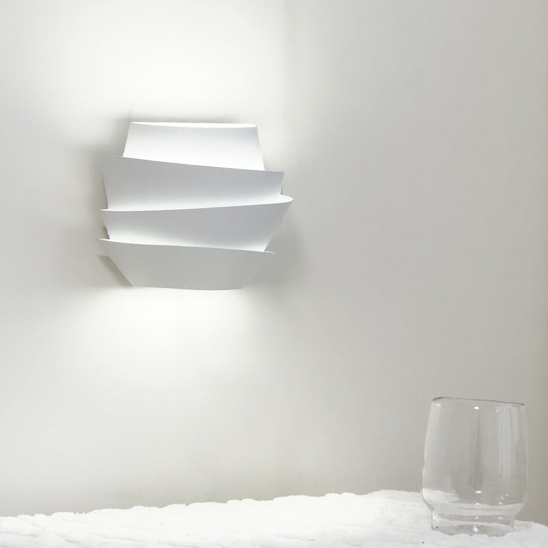 Pine Cone Bedroom Bedside Modern Minimalist Aisle Decorative Lamp