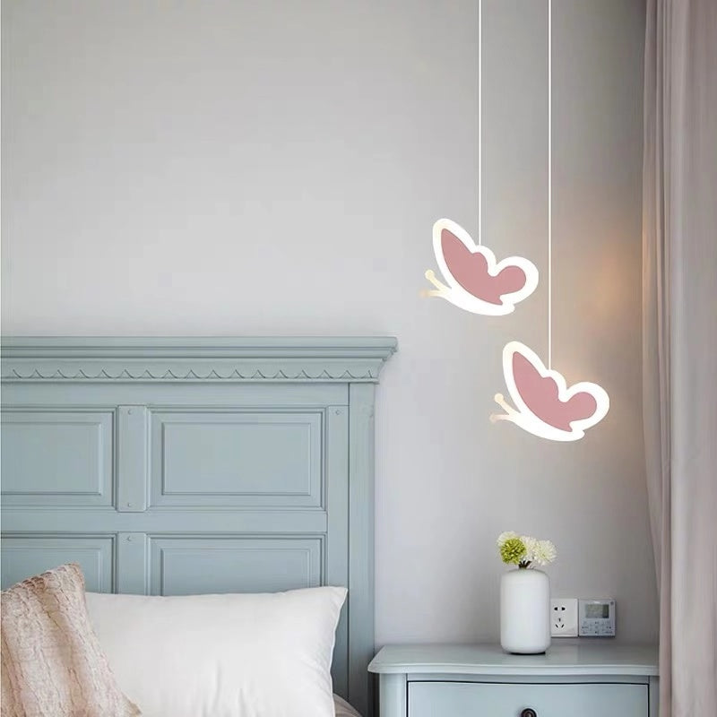 Lámpara de techo de hierro, mariposa y flores para niños