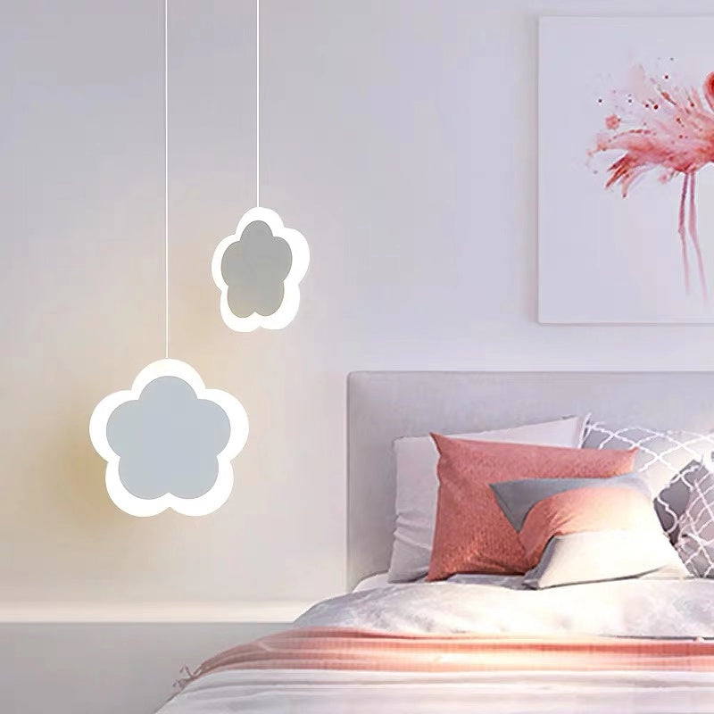 Lámpara de techo de hierro, mariposa y flores para niños