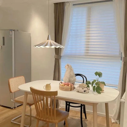 Home Fashion Individual Porcelain Retro Ceiling Light