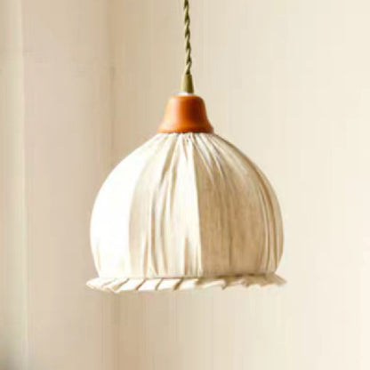 Country Retro Bed & Breakfast Study Bud Chandelier