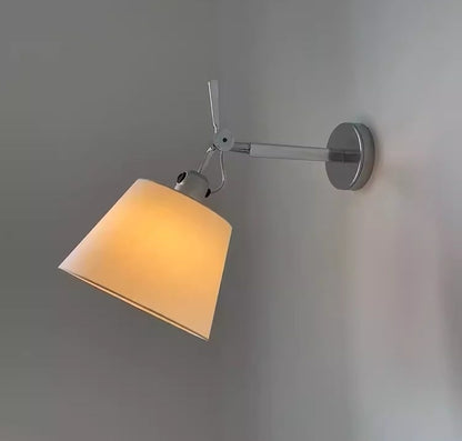 Straw Hat Girl Creative LED Restaurant Aluminum Wall Lamp