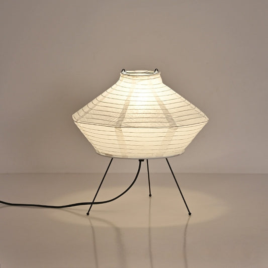Japanese-style Simple Rice Paper Creative Bedside-use Vertical Table Lamp