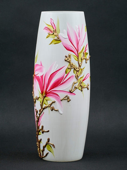 Handpainted Glass Vase for Flowers | Magnolia Oval Vase | Interior