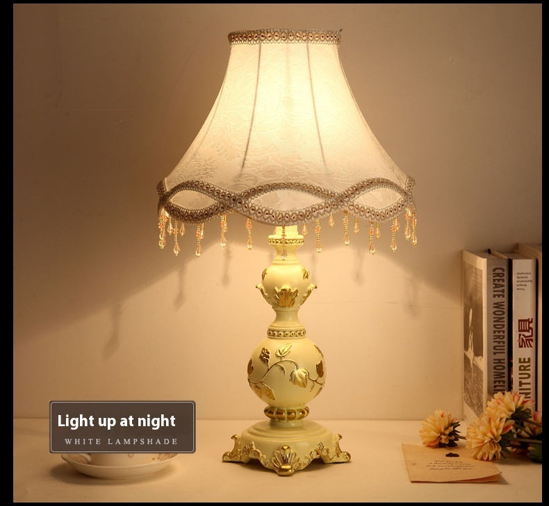 European-style Romantic Warm Light Bedroom Table Lamp