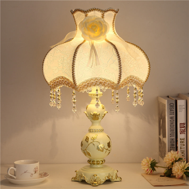 European-style Romantic Warm Light Bedroom Table Lamp
