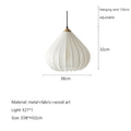 Lámpara colgante de tela minimalista con detalles de madera