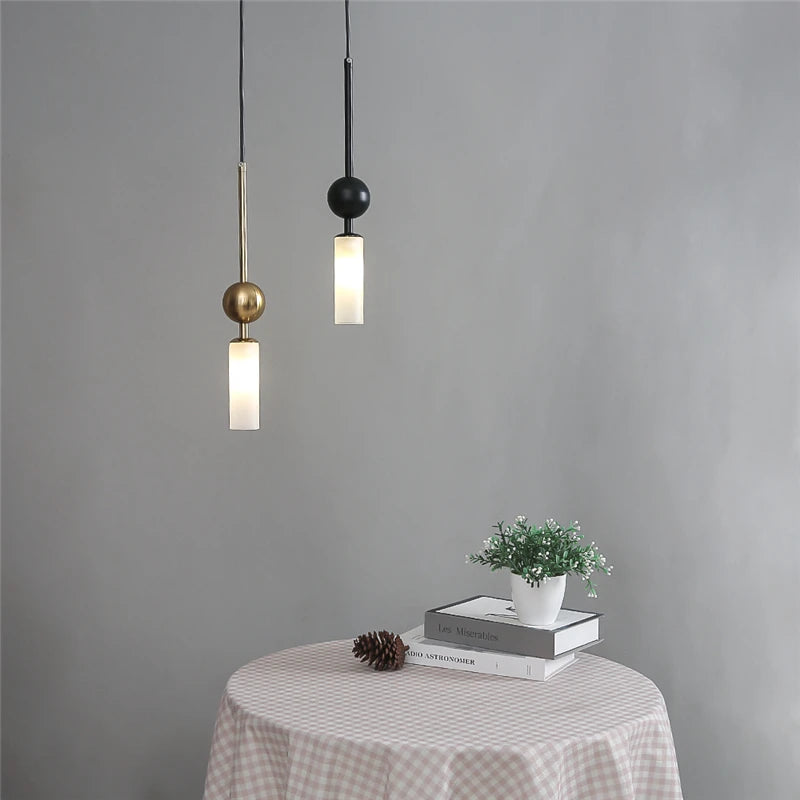 Nordic Light Luxury Pendant Lights Gold Black Iron Art Chandeliers LED Restaurant Bedroom Bedside Glass Decoration Hanging Lamp