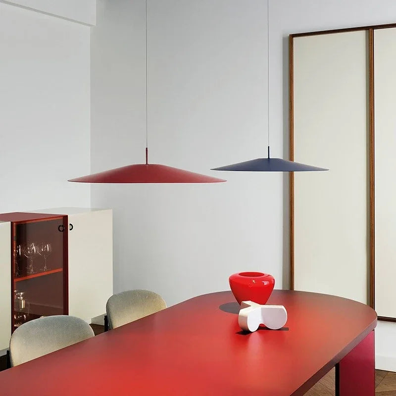 Minimalist Iron Pendant Light - Nordic Flying Saucer Design