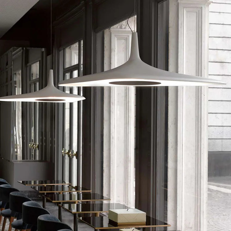 Minimalist Iron Pendant Light for Dining Room