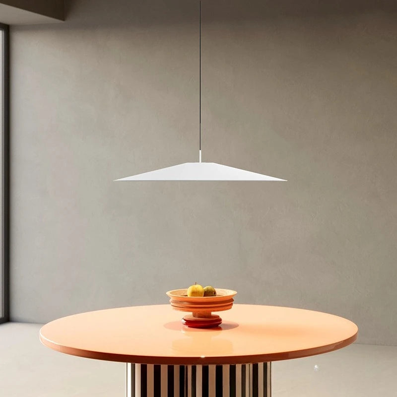 Minimalist Iron Pendant Light - Nordic Flying Saucer Design