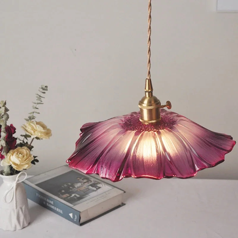 Lámpara colgante nórdica de cristal con forma de flor para dormitorio