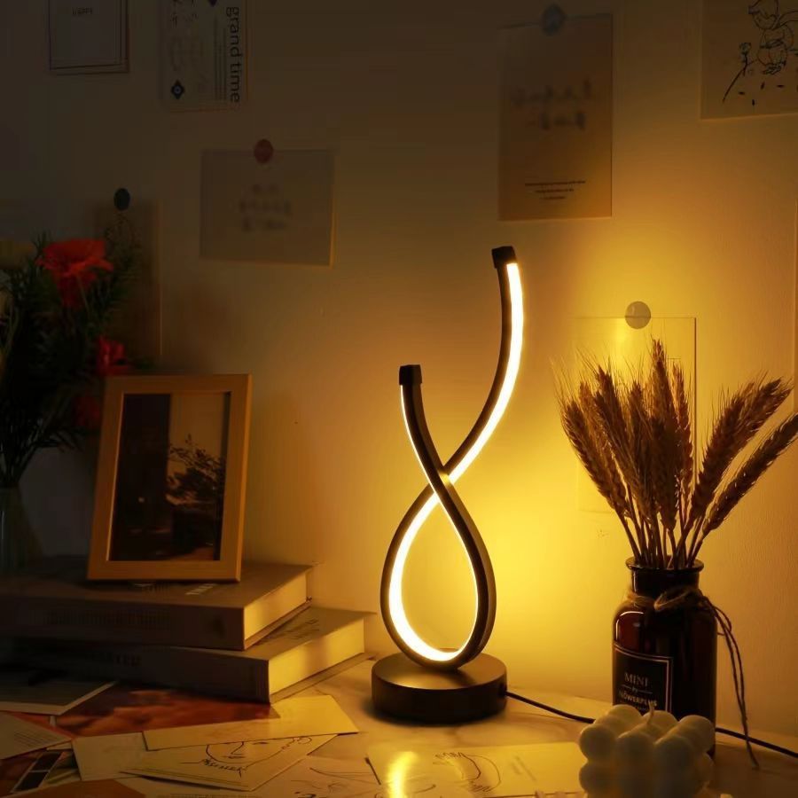 Modern Than Heart-shaped 3-color Adjustable LED Table Lamp